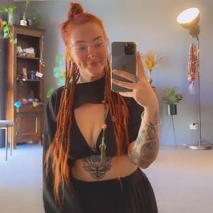 Meet your Posher, Summer